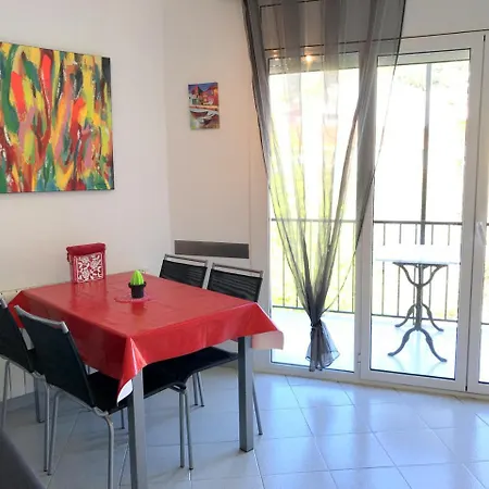 Apartment Punta 3 6 Roses